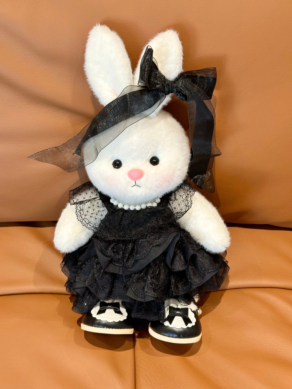 Homeyfriends Cute Jointed Bunny With Pearl Neckline Black Wedding Dress